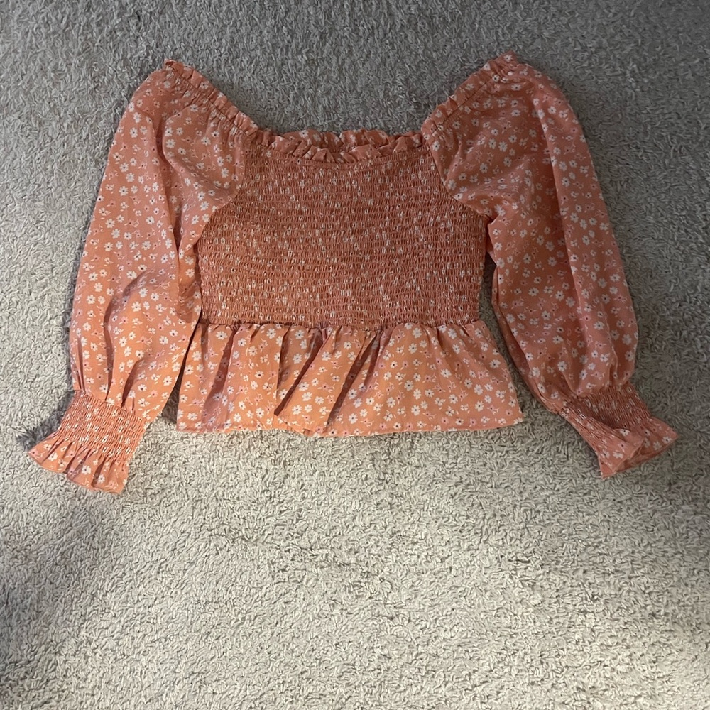 Coral flowered top